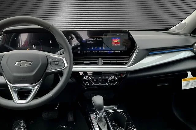 2026 Chevrolet Trax LT - Photo 6