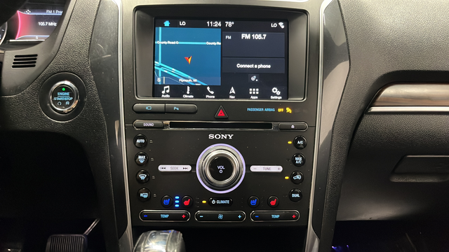 Used 2017 Magnetic Metallic Ford Limited image 13