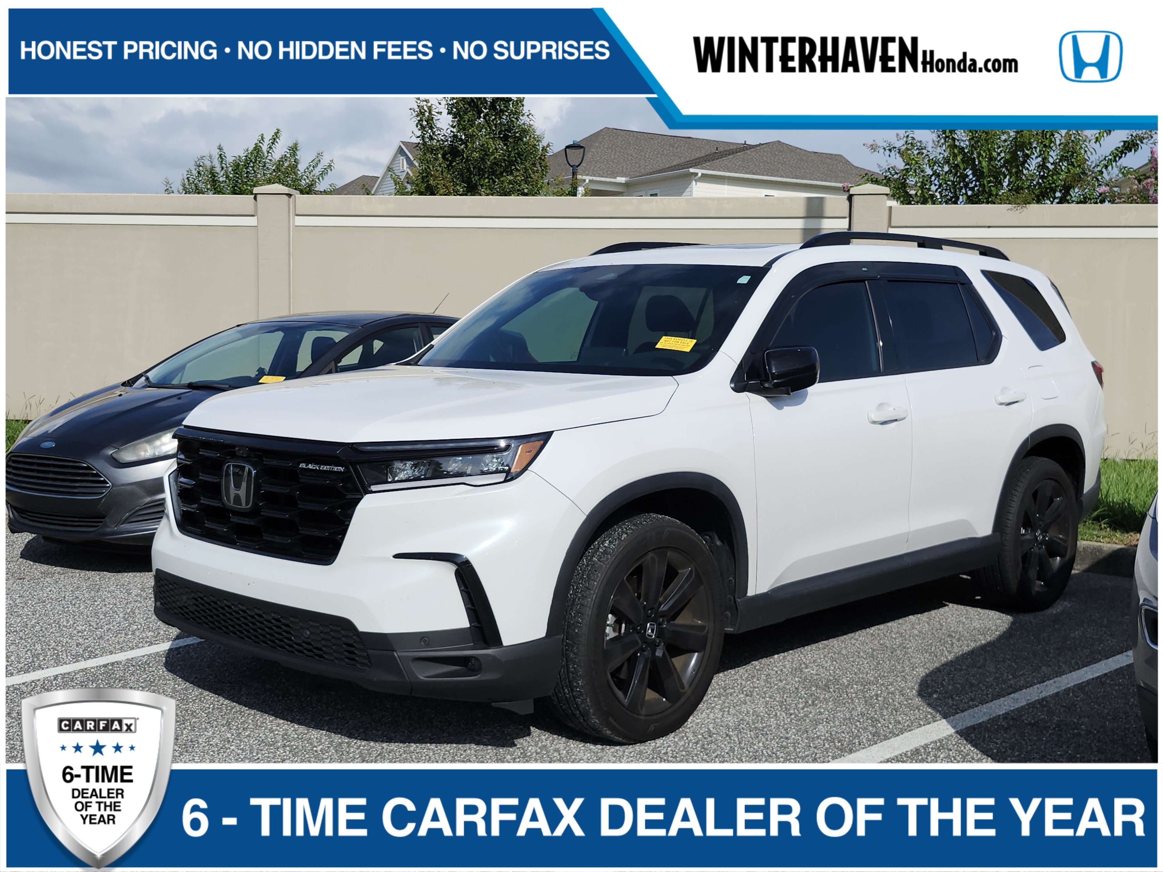 Used 2025 Platinum White Honda Black Edition image 1