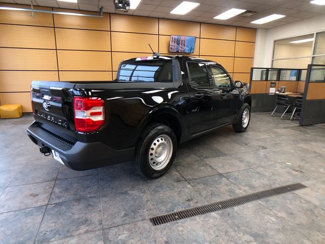 New 2026 Shadow Black Ford XL image 7