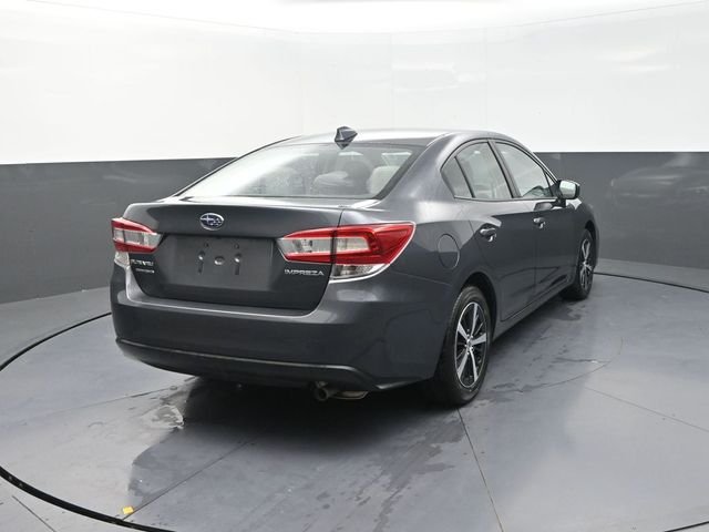 Used 2019 Gray Subaru 2.0i Premium image 8