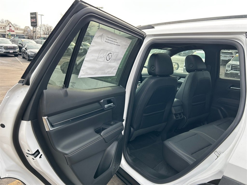 2026 GMC TERRAIN - Image 32