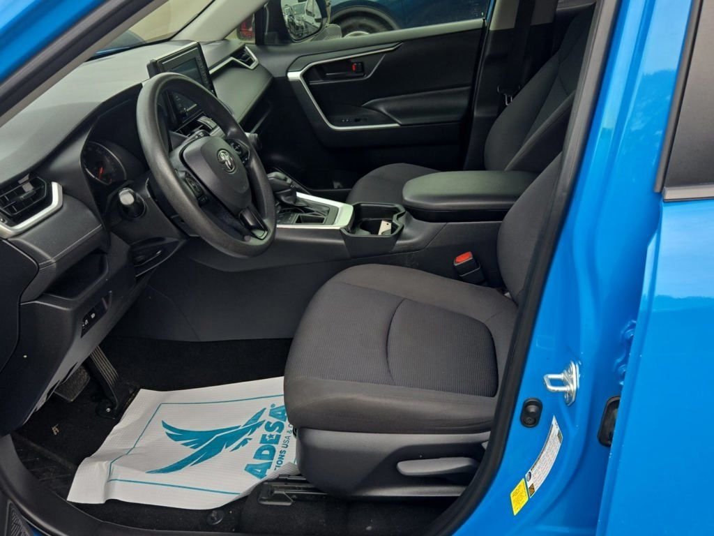 Used 2019 Blue Toyota LE image 7