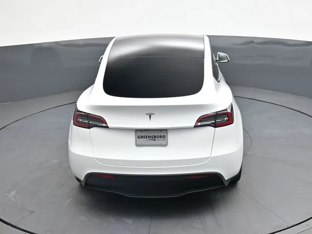 Used 2025  Tesla Long Range image 23