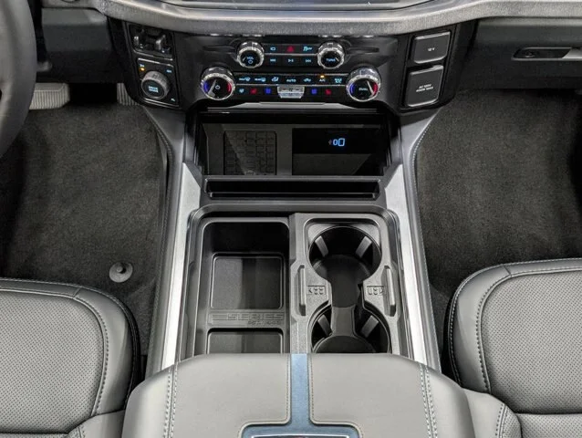 New 2026 Star White Metallic Tri-Coat Ford F-450® Platinum® image 41