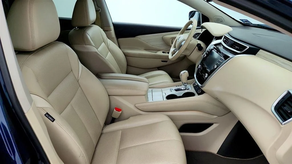 Used 2016 Arctic Blue Metallic Nissan SL AWD w/ Technology Package & Panoramic Moonroof image 23