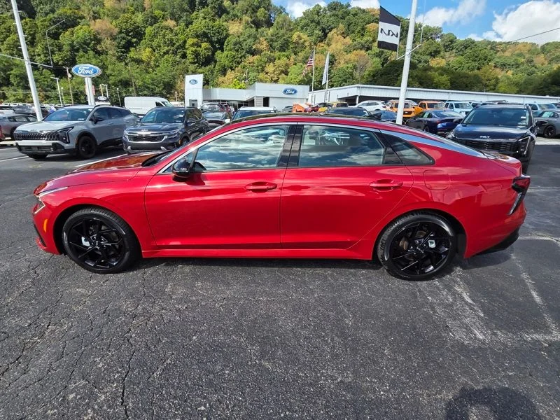 Used 2026 Red Kia GT-Line image 4