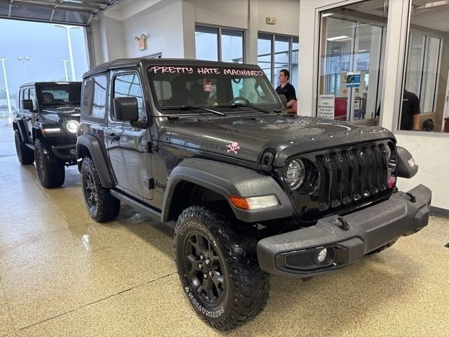 Used 2021 Granite Crystal Metallic Clearcoat Jeep Willys image 3