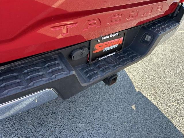 Certified Used 2017 BARCELONA RED MET. Toyota  image 12