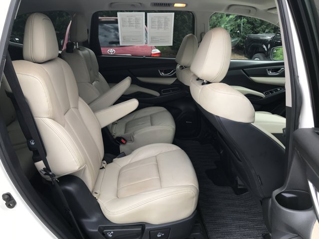 Used 2020 Crystal White Pearl Subaru Limited image 32