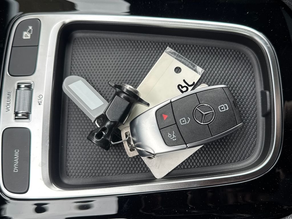 New 2026 Cirrus Silver Metallic Mercedes-Benz GLB 250 image 17