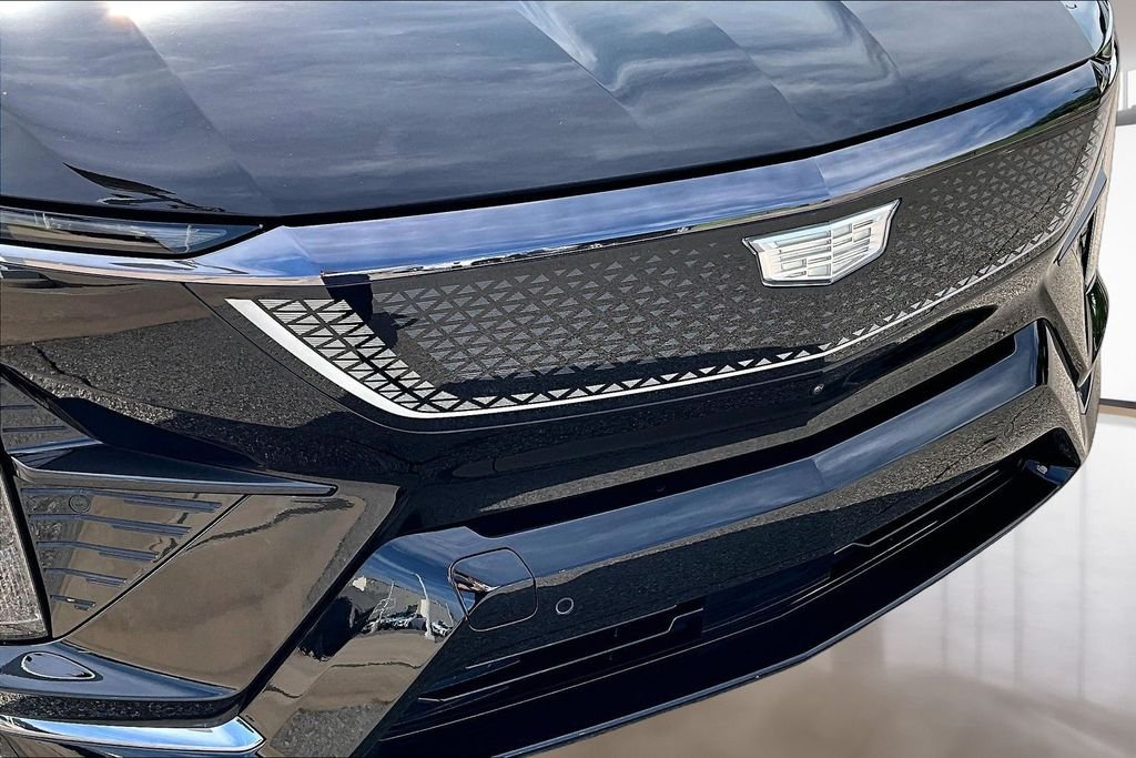 Used 2025 Black Cadillac Sport image 30