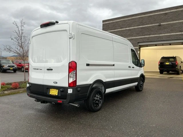 New 2026 Oxford White Ford Base image 4