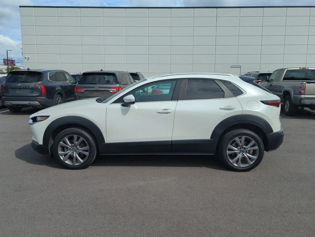 Used 2023 White Mazda 2.5 S Select Package image 4