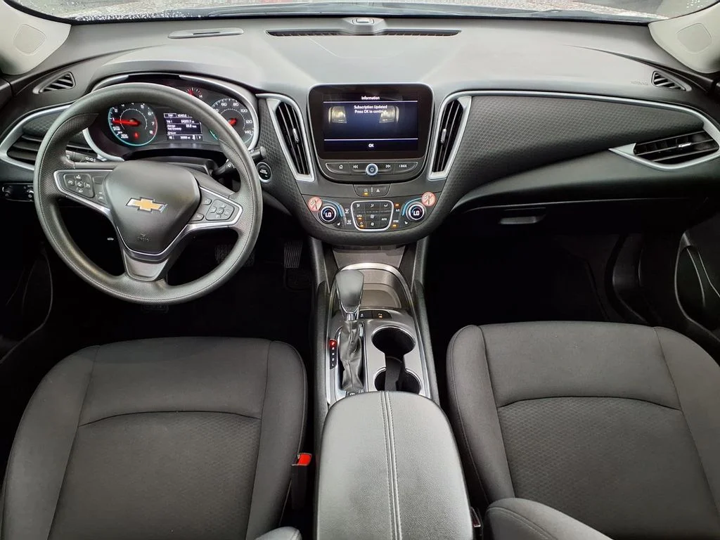 Used 2025 Gray Chevrolet LT image 3