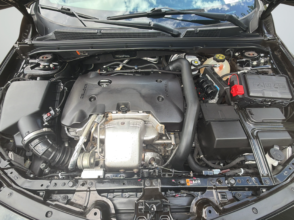 Used 2019 Black Chevrolet Premier image 38