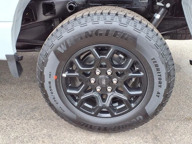 New 2026 Avalanche Ford XLT image 3