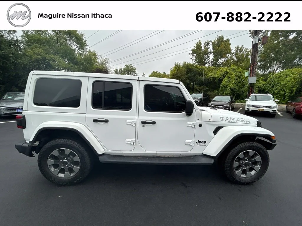 Used 2019 White/off-white Jeep Unlimited Sahara image 4