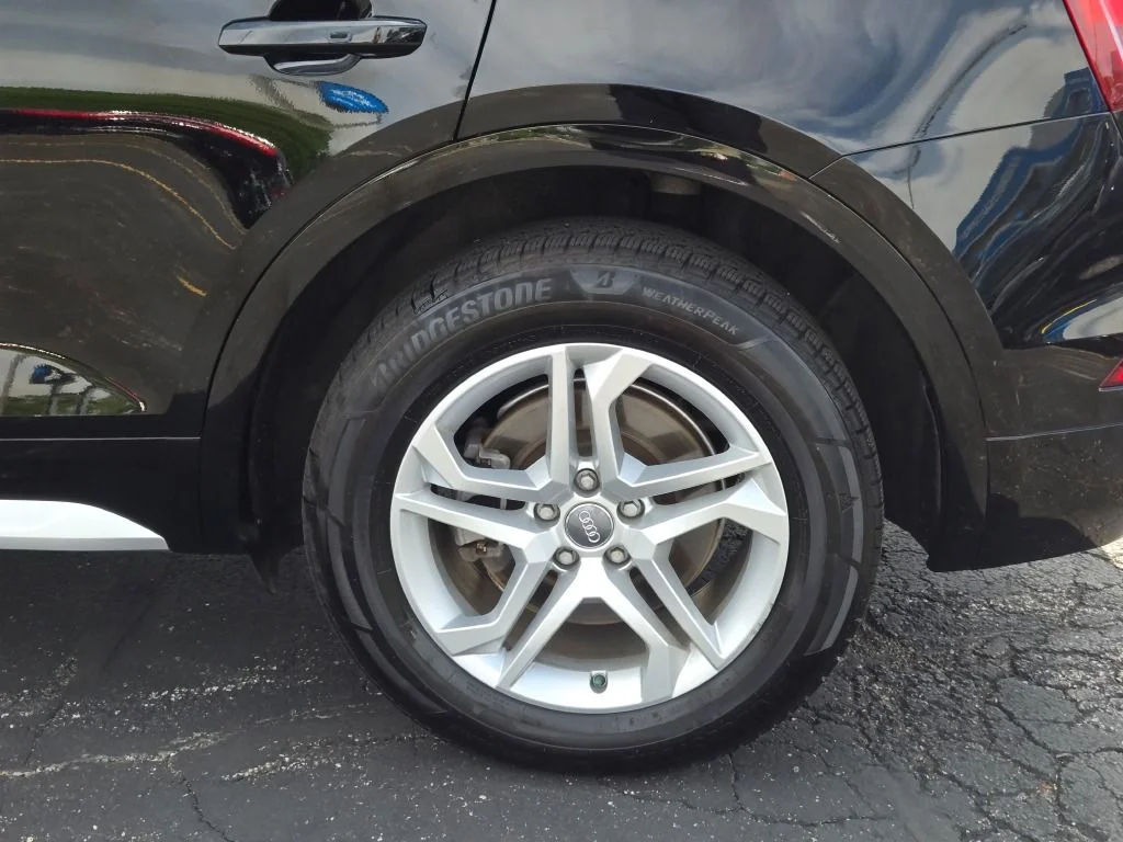 Used 2018 Black Audi 2.0T image 16