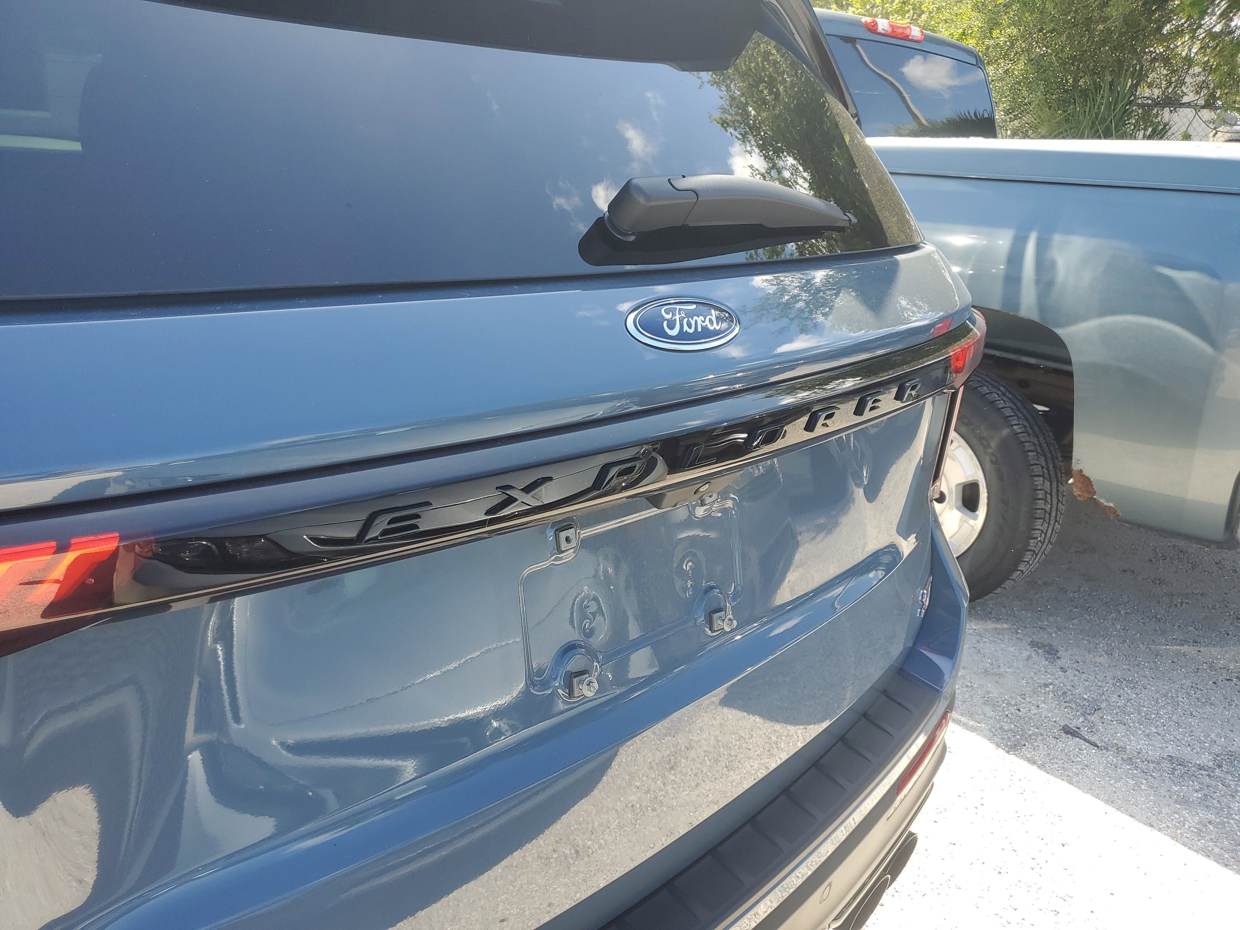Used 2025 Vapor Blue Ford ST image 7