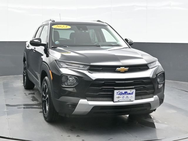 Used 2023 Black Chevrolet LT image 6