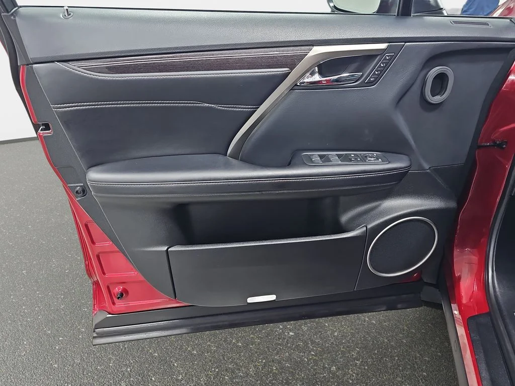 Certified Used 2020 MATADOR RED MICA Lexus 450h image 26
