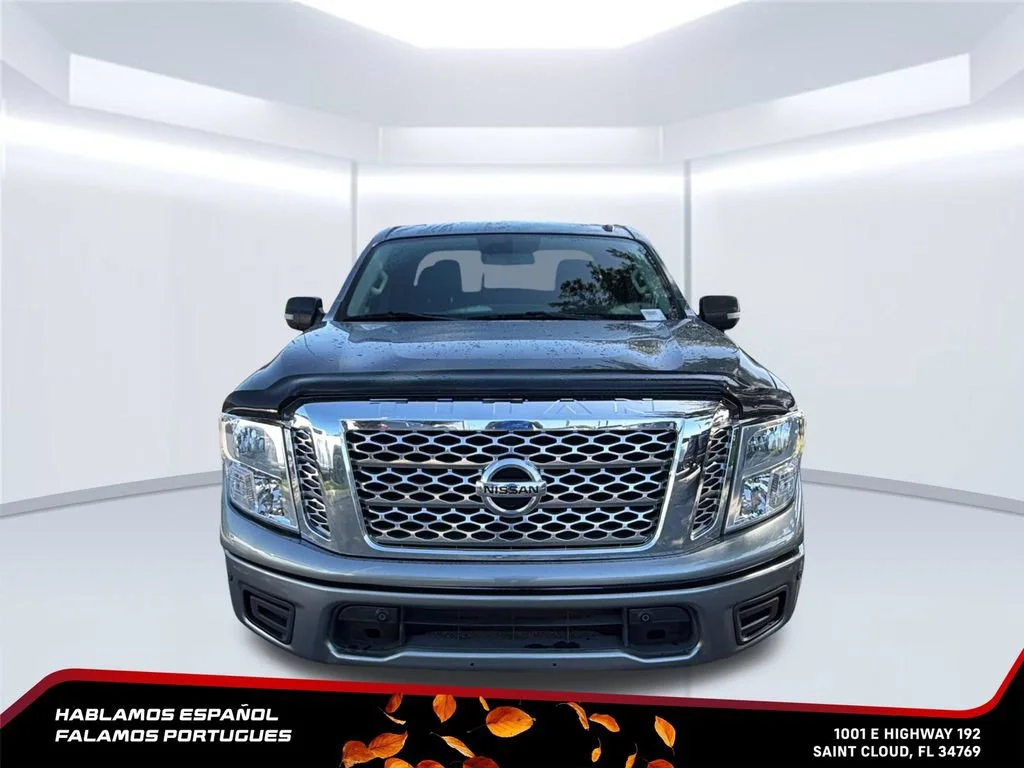 Used 2017  Nissan SV image 9