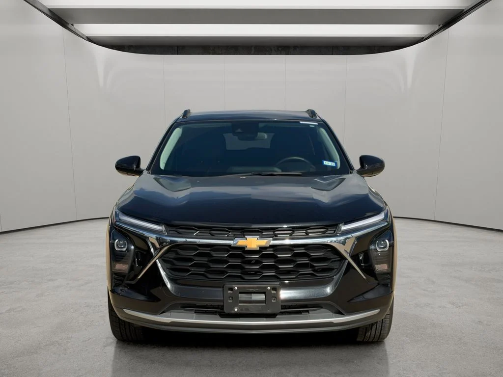 Used 2025 Mosaic Black Metallic Chevrolet LT image 9