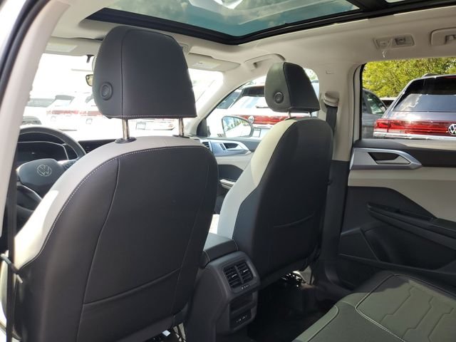 New 2026 White Volkswagen 1.5T SE image 17
