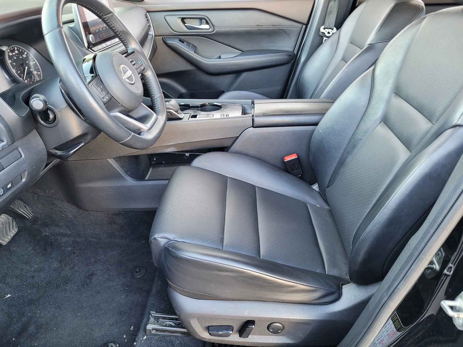 Certified Used 2023 Super Black Nissan SV image 18