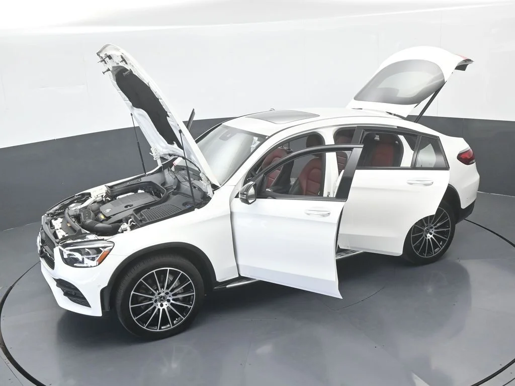 Used 2022 Diamond White Mercedes-Benz GLC 300 Coupe image 77