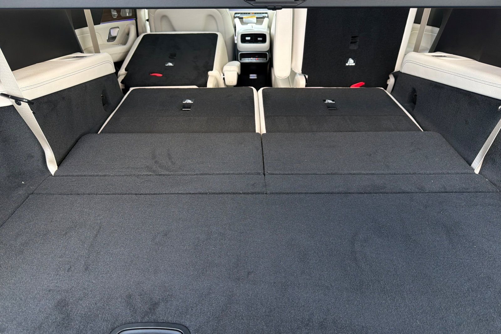 New 2026 Polar White Mercedes-Benz GLS 450 image 38