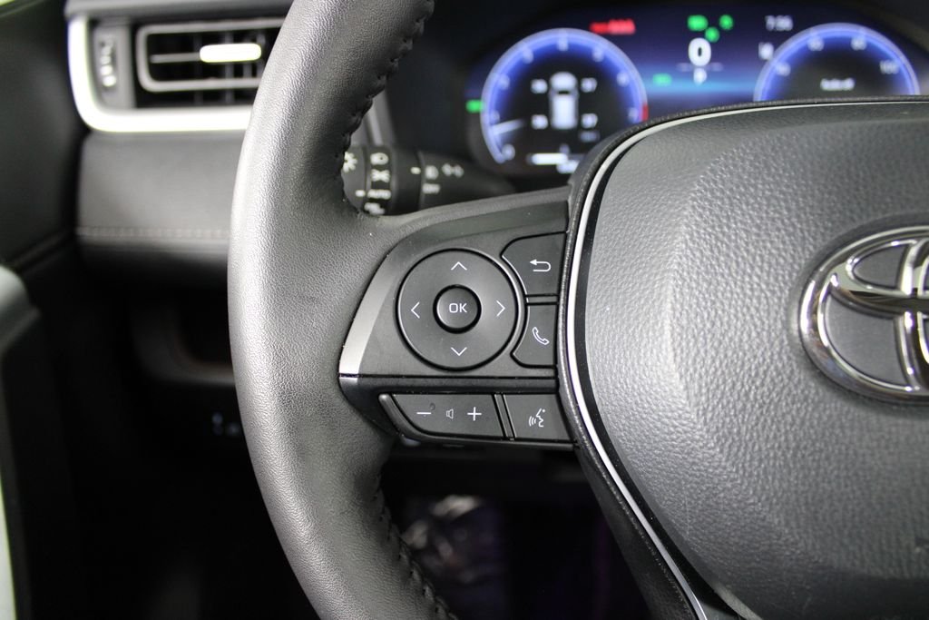Used 2025 Gray Toyota Limited image 27