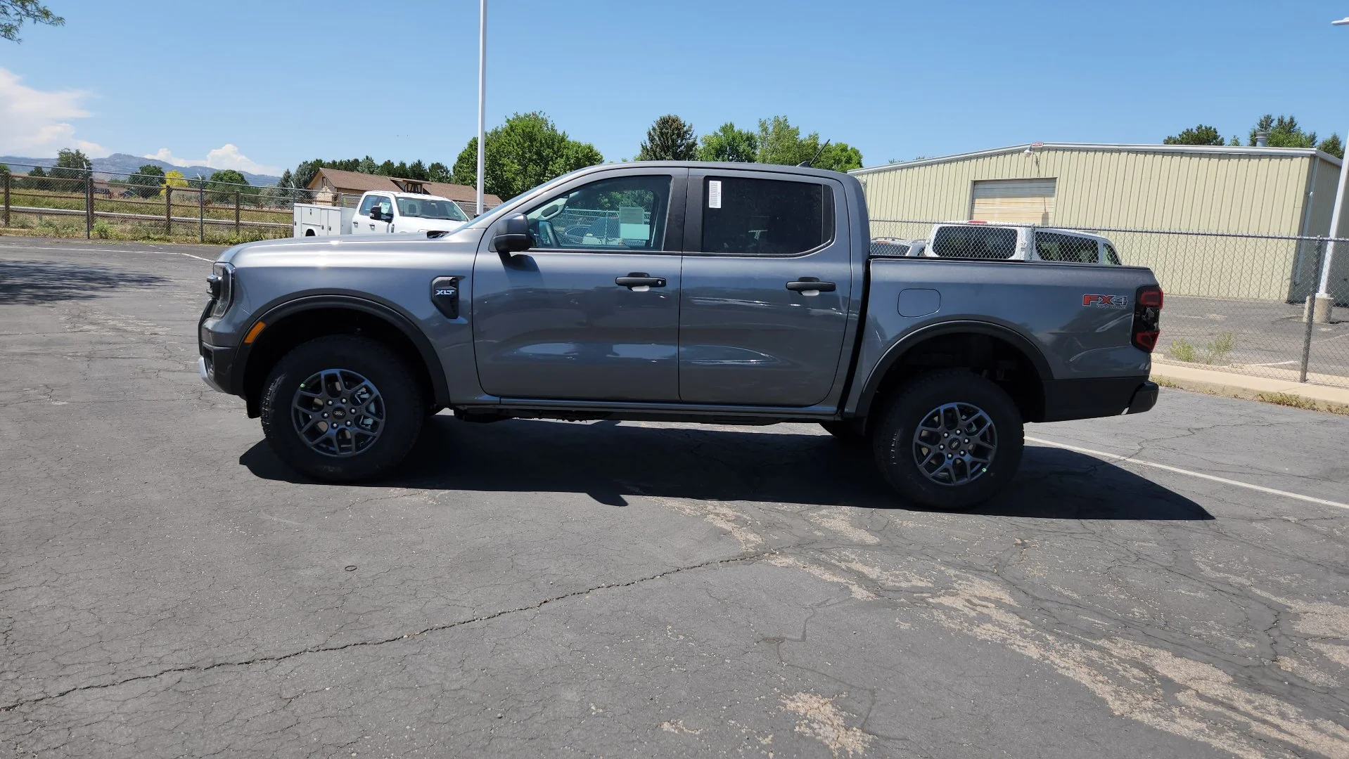 New 2026 Carbonized Gray Metallic Ford XLT image 4