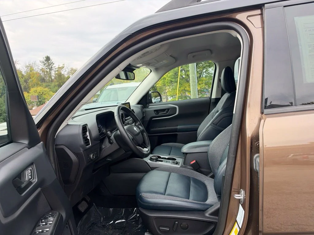 Used 2022 Smoke Metallic Ford Outer Banks image 21