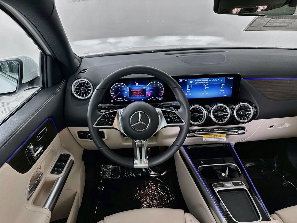 New 2026 Polar White Mercedes-Benz GLA 250 image 22