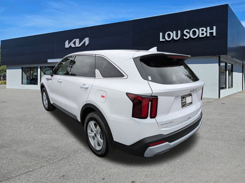 New 2026 Glacial White Pearl Kia LX image 5