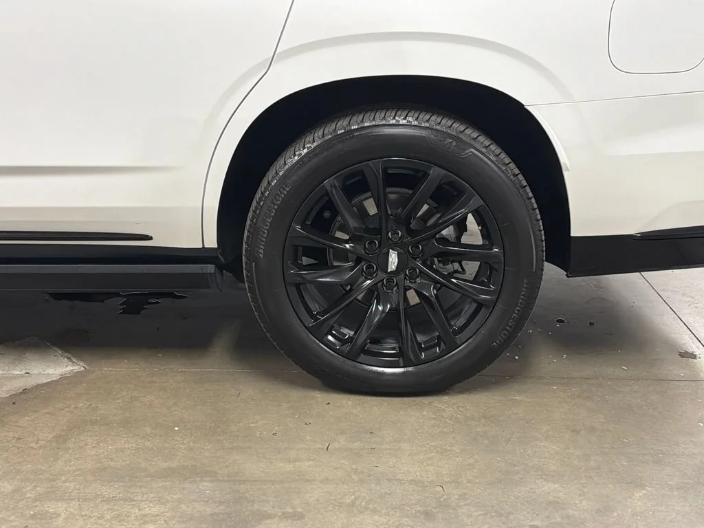 2023 Cadillac Escalade Sport - Photo 12