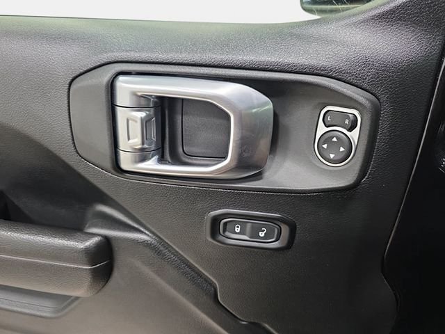 Used 2023 Black Jeep Willys image 27