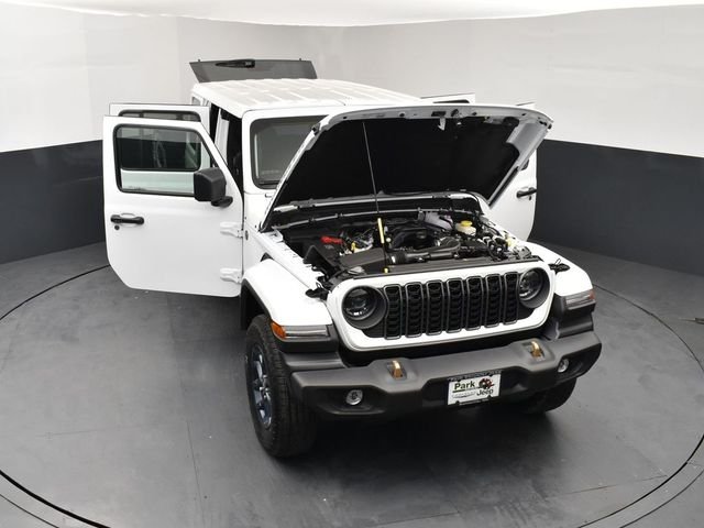 New 2026 Bright White Clear-Coat Exterior Paint Jeep 85th Anniversary Edition image 25