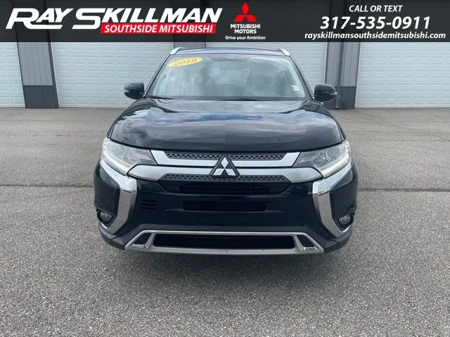 Used 2019 Mitsubishi Outlander SEL with VIN JA4AD3A31KZ039353 for sale in New Whiteland, IN