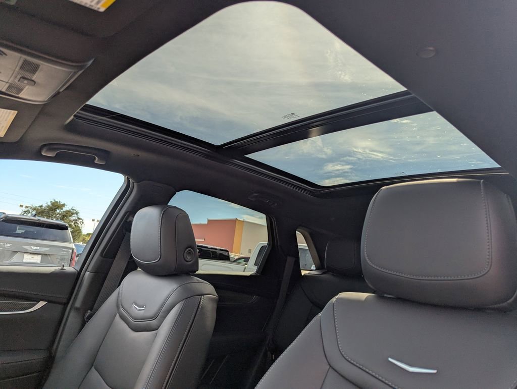 2025 Cadillac XT5 Sport - Photo 29