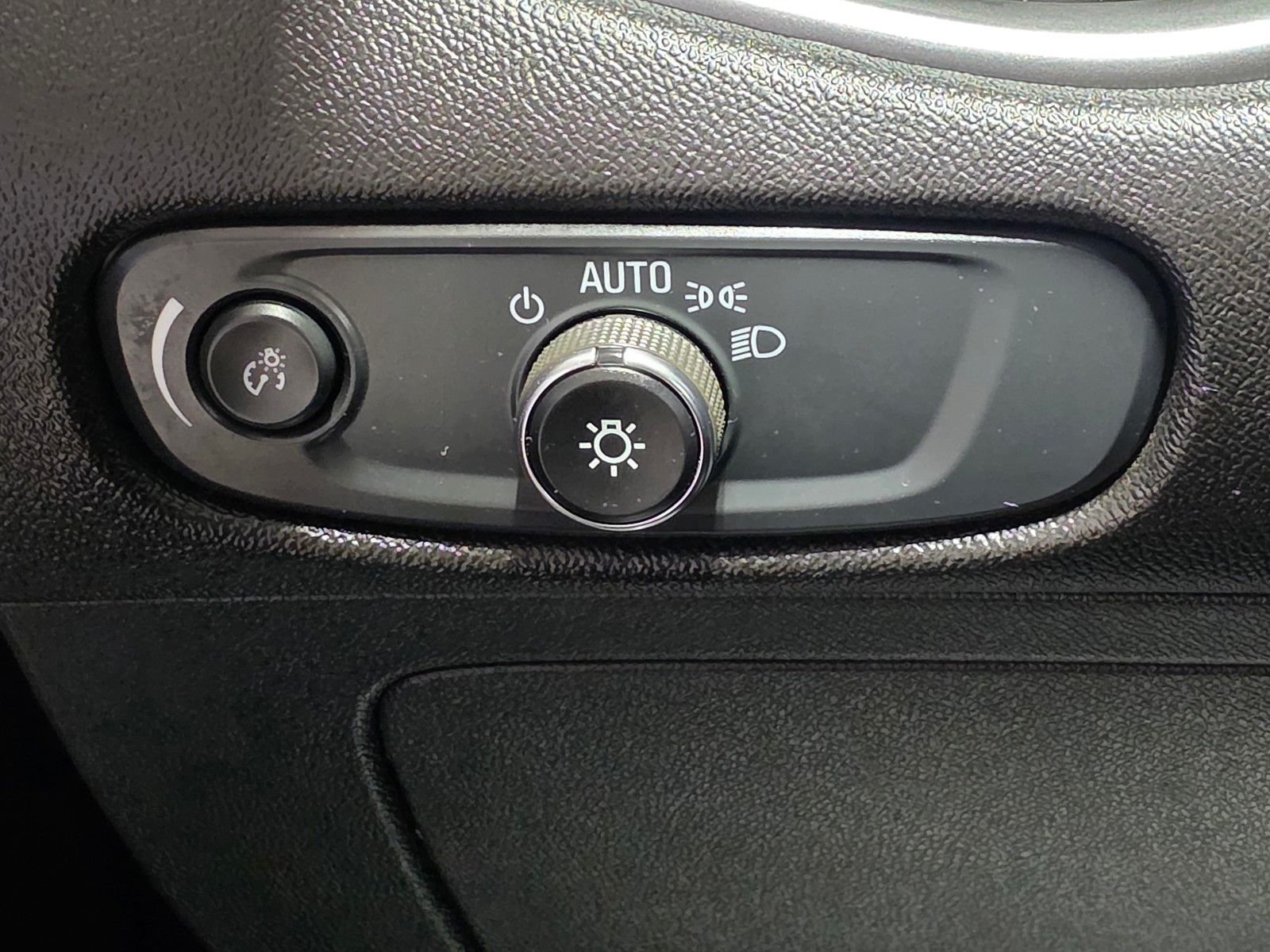 2024 Chevrolet Malibu 1LT - Photo 33