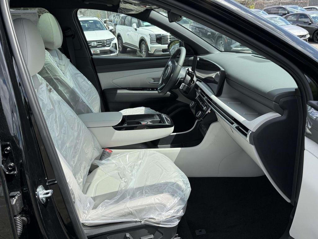 New 2026 Phantom Black Hyundai Limited AWD image 15