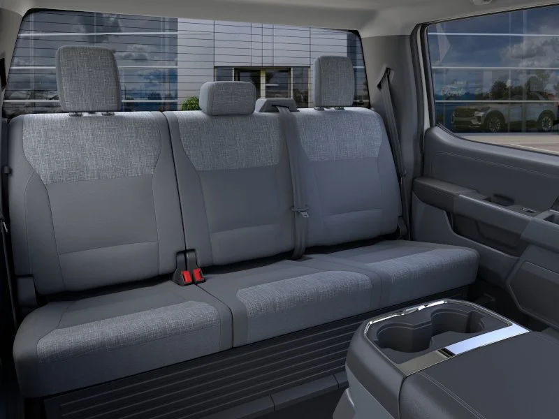 New 2026 Oxford White Ford F-250® XLT image 37
