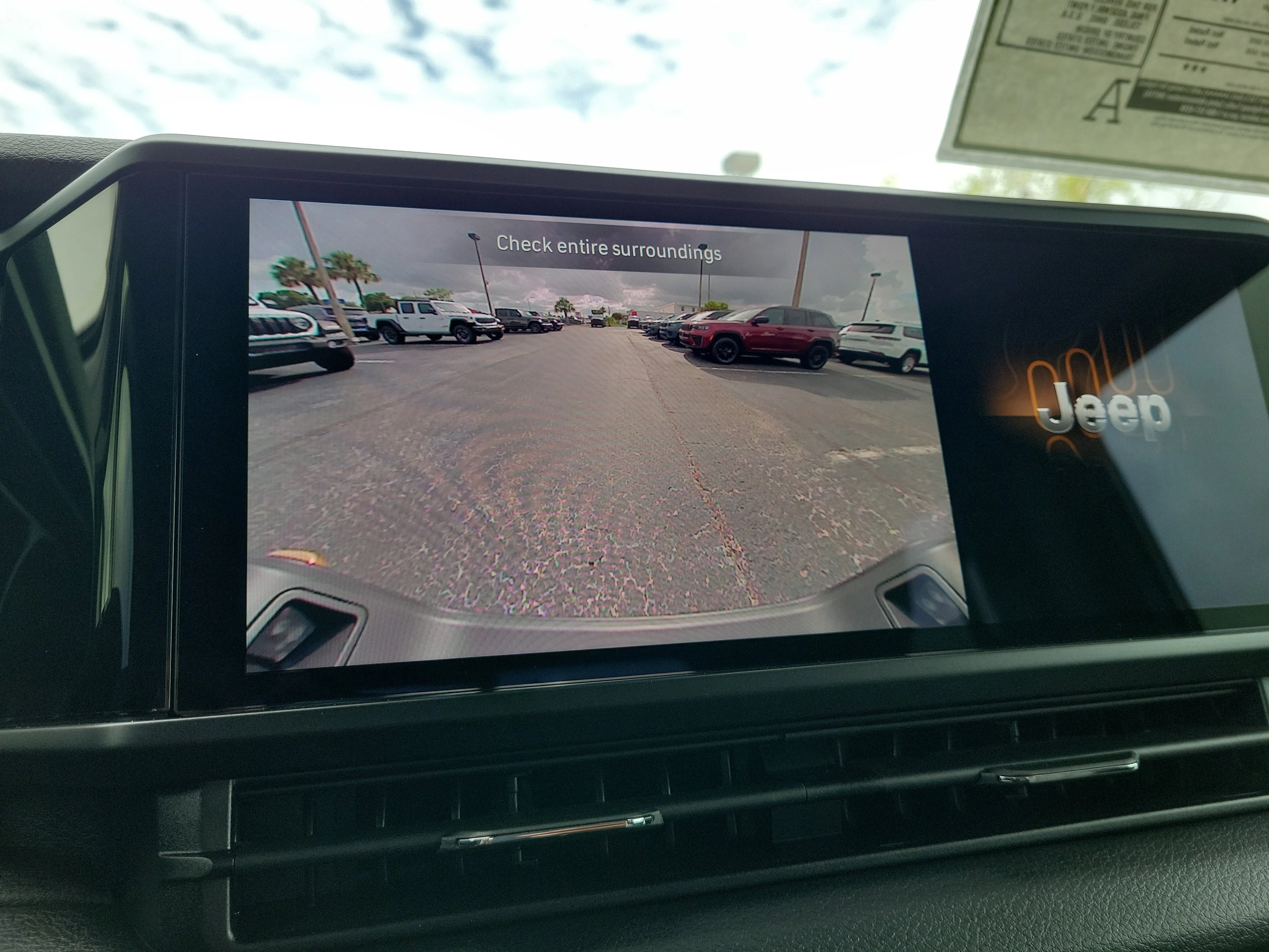 New 2026 Granite Crystal Metallic Clearcoat Jeep 85th Anniversary Edition image 20