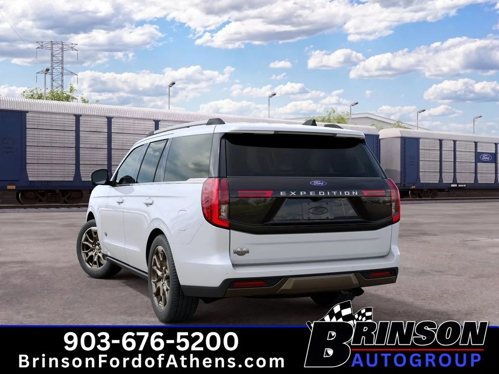 New 2027 Star White Metallic Tri-Coat Ford King Ranch® image 8