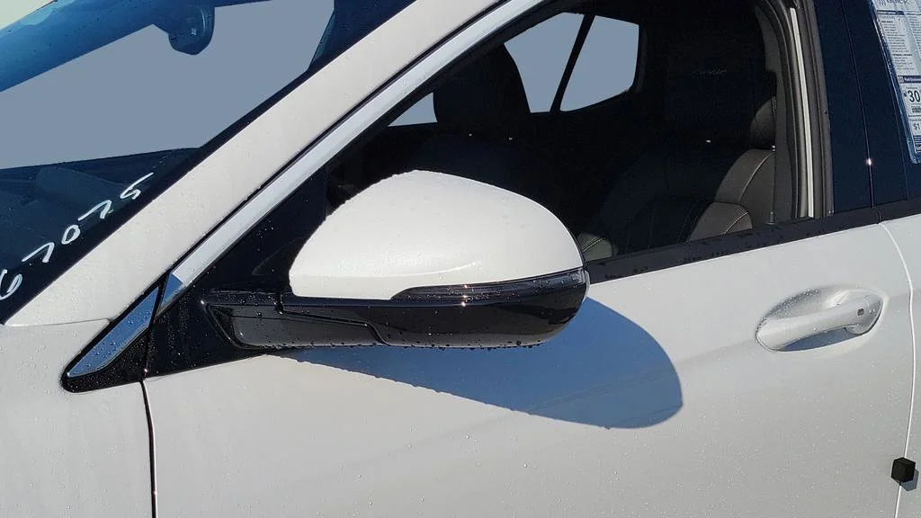 New 2026 White Frost Tricoat Buick Avenir image 11