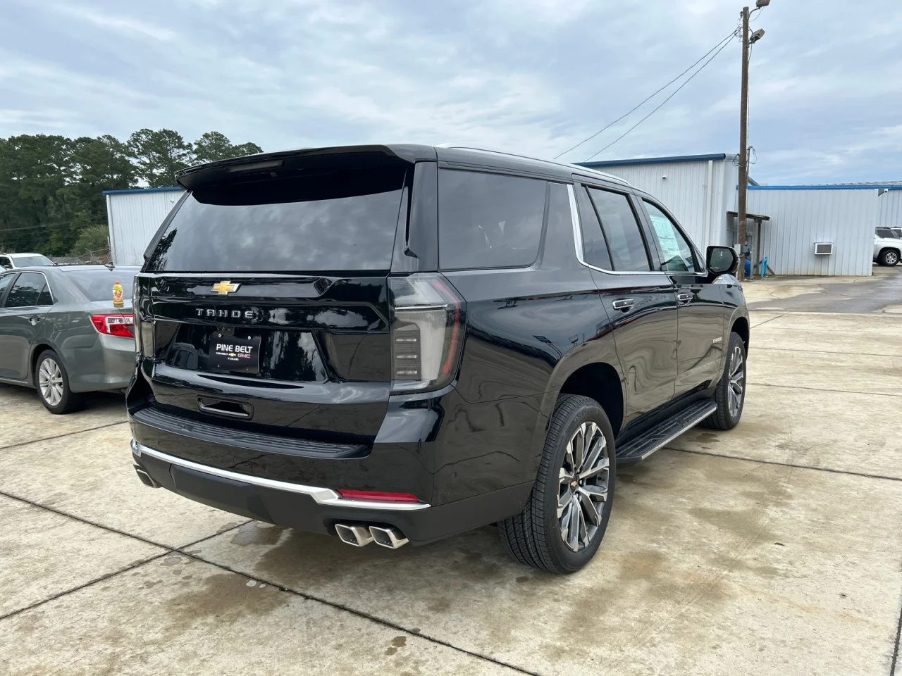 New 2026 Black Chevrolet High Country image 3