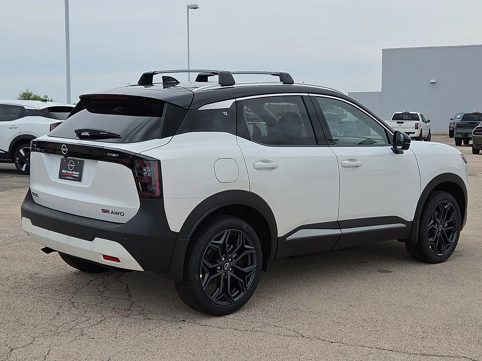 New 2026 XAB 2T White Black Nissan SR All-Wheel Drive image 4